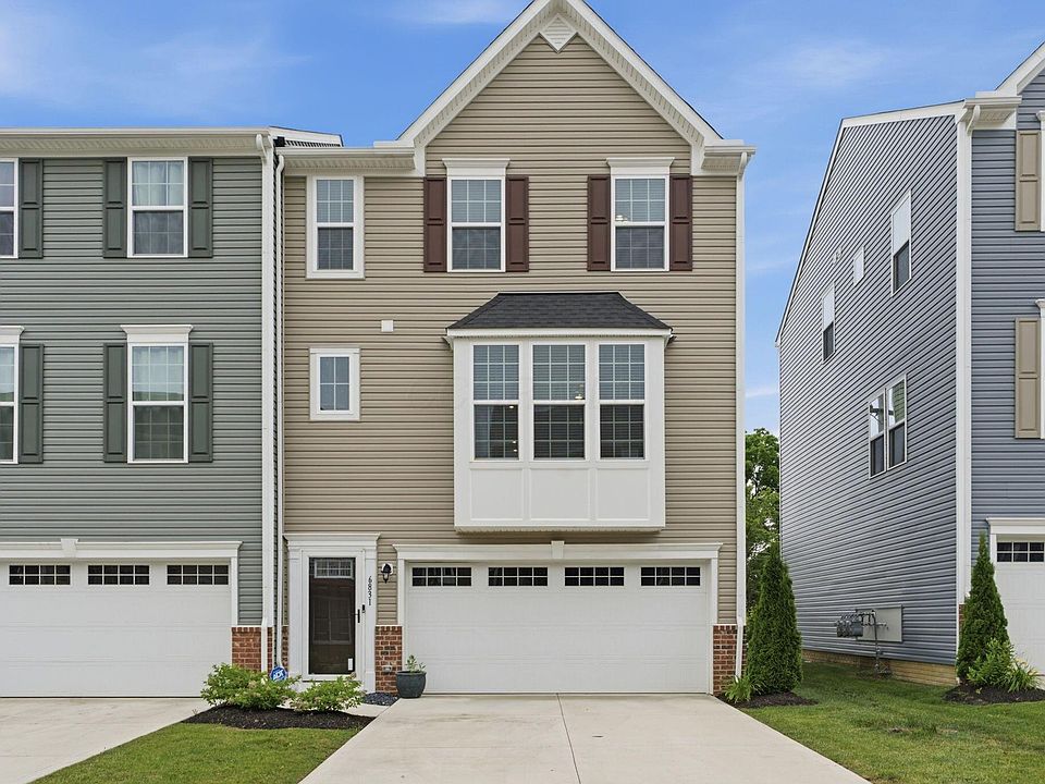 1st image of 6831 Henley Dr