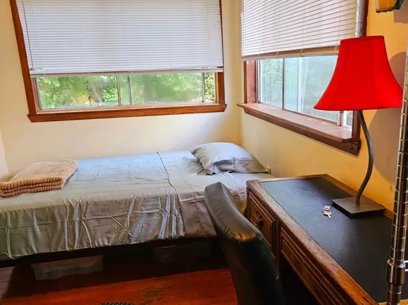 6 Campbell Park Pl, Somerville, MA 02144