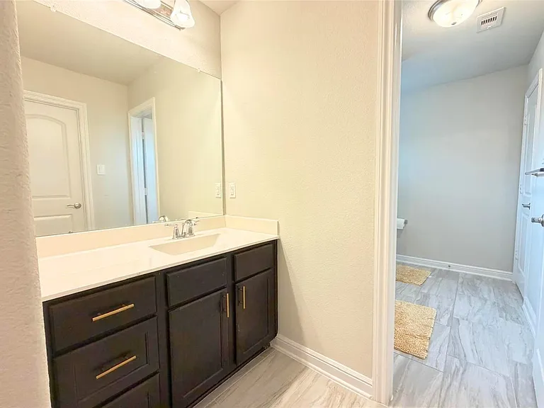 244 Upland Dr — Photo 25