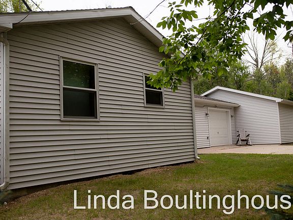 3rd image of 734 Hemmingway Dr