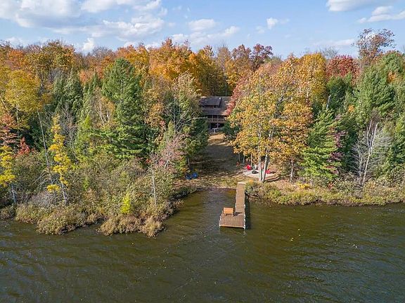 3rd image of 13589 Loon Ln
