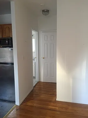 Rented by Waverly Realty Associates | media 17