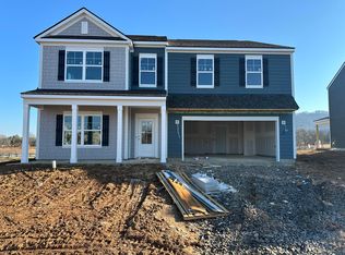 8236 Wind Lake Ct, Ooltewah, TN 37363