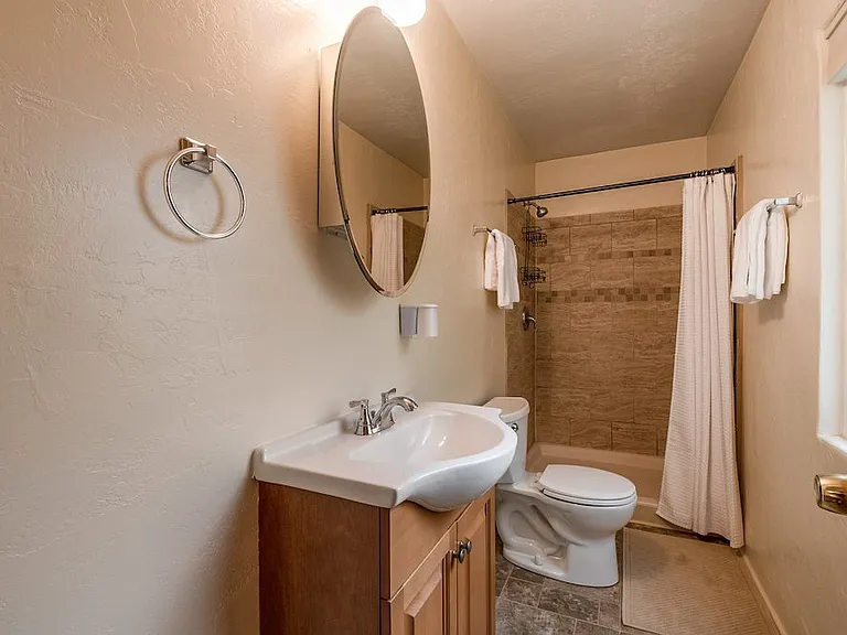 3812 Calle Del Monte NE — Photo 14