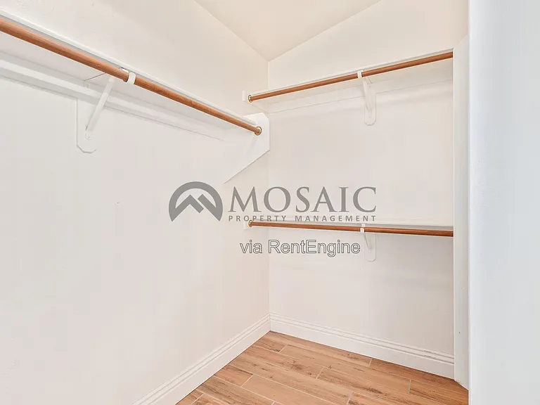 3381 E Flamingo Ct — Photo 22