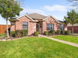400 Welch Dr, Royse City, TX