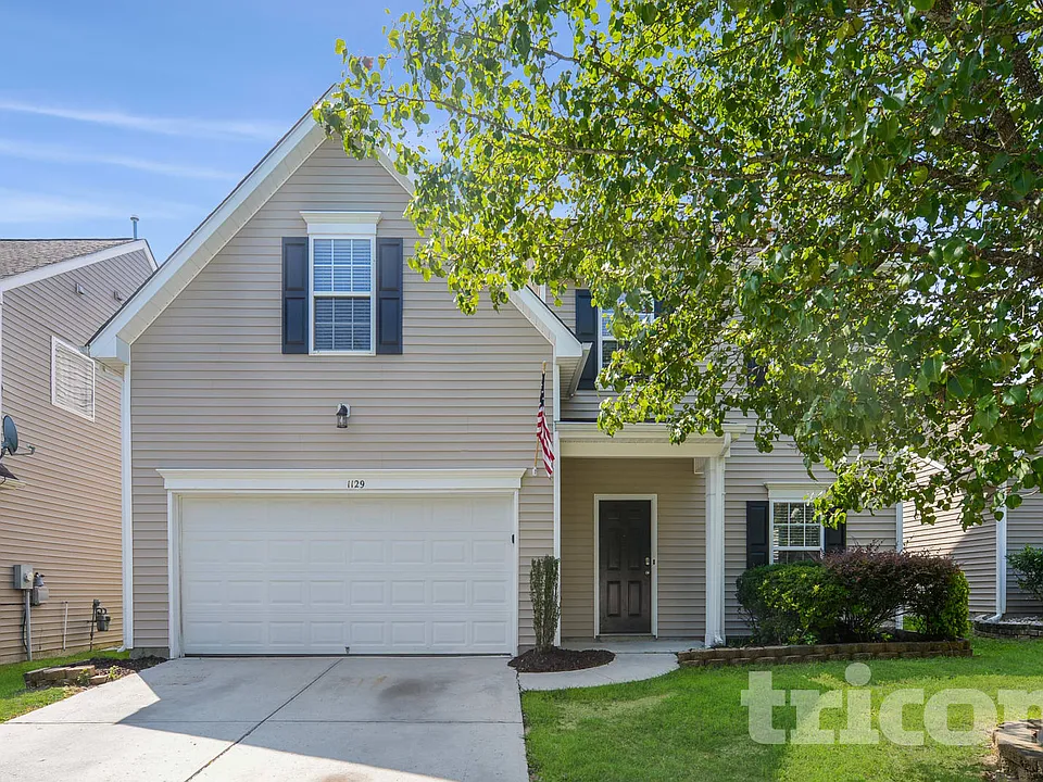 1129 Hawick Dr