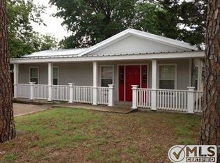 109 Lens St, Eastland, TX 76448