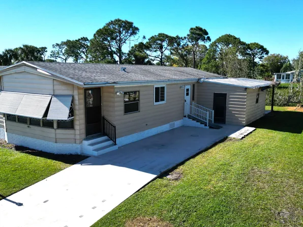 8164 Buckthorn Circle, Port St Lucie, FL 34952