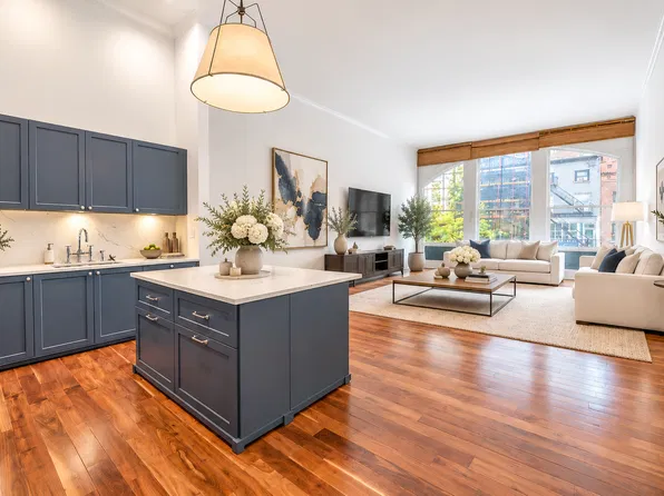 655 6th Ave APT 2E, New York, NY 10010