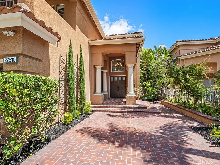27510 Morro Dr — Photo 2