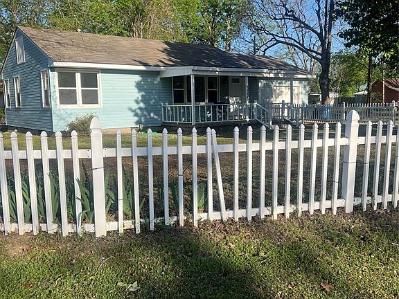 2nd image of 1011 S 14th St