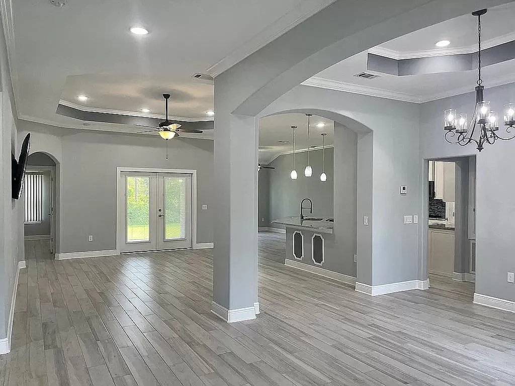 6925 Sea Trout Cir — Photo 2