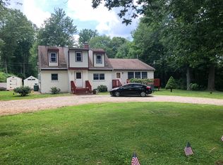 188 McDonald Rd, Colchester, CT 06415