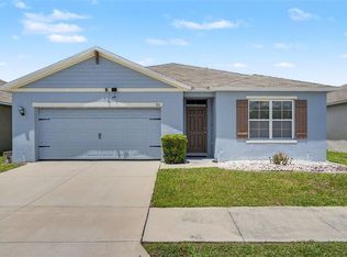 911 Waterville Dr, Auburndale, FL 33823