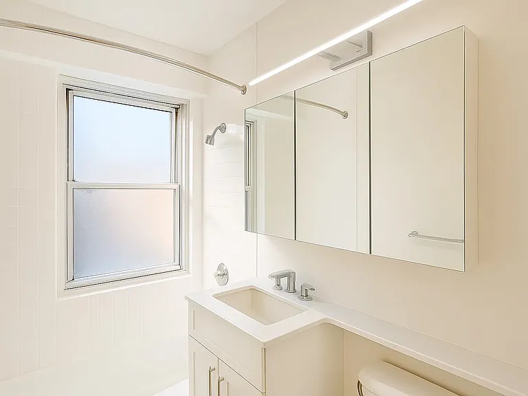 1520 York Ave #16D — Photo 14