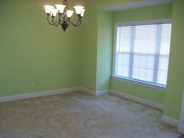 http://www.propertyboss.net/CustomerImages/SWEYER_71385/media/Properties/3909%20Rounding%20Bend%20Drive/zsmall_05-22-12%20022.jpg