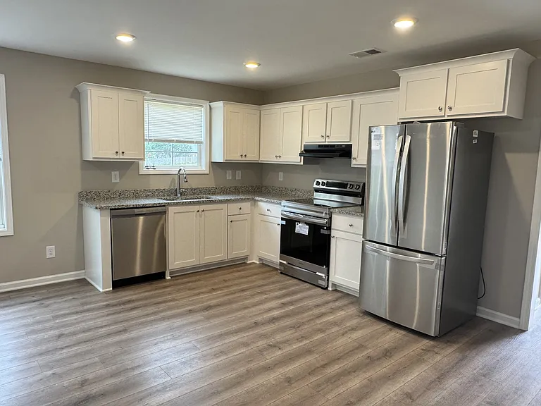 215 Mountaindale Dr — Photo 8