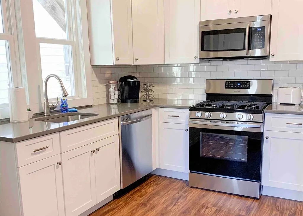 23 Maple St photo 1