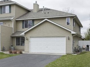334 Gironde Ct, Woodbury, MN 55125