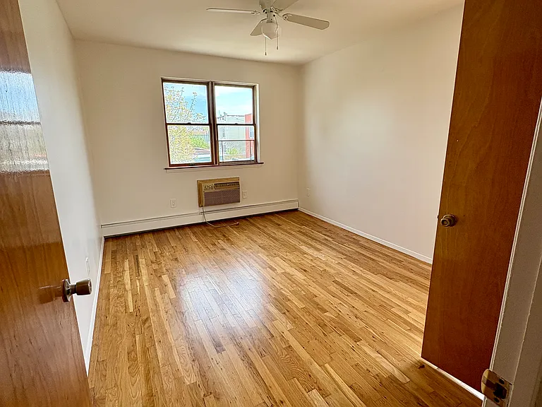 9520 Avenue M #2 — Photo 7