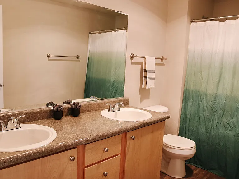 16924 SE Powell Blvd #35 — Photo 6
