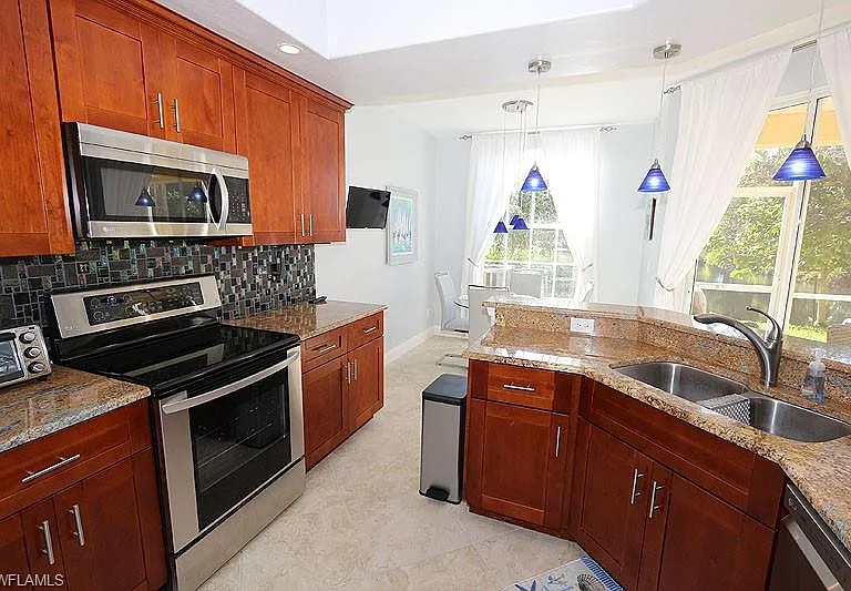 2110 Arielle Dr #103 — Photo 6