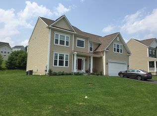 11537 Buhrman Dr W, Waynesboro, PA 17268