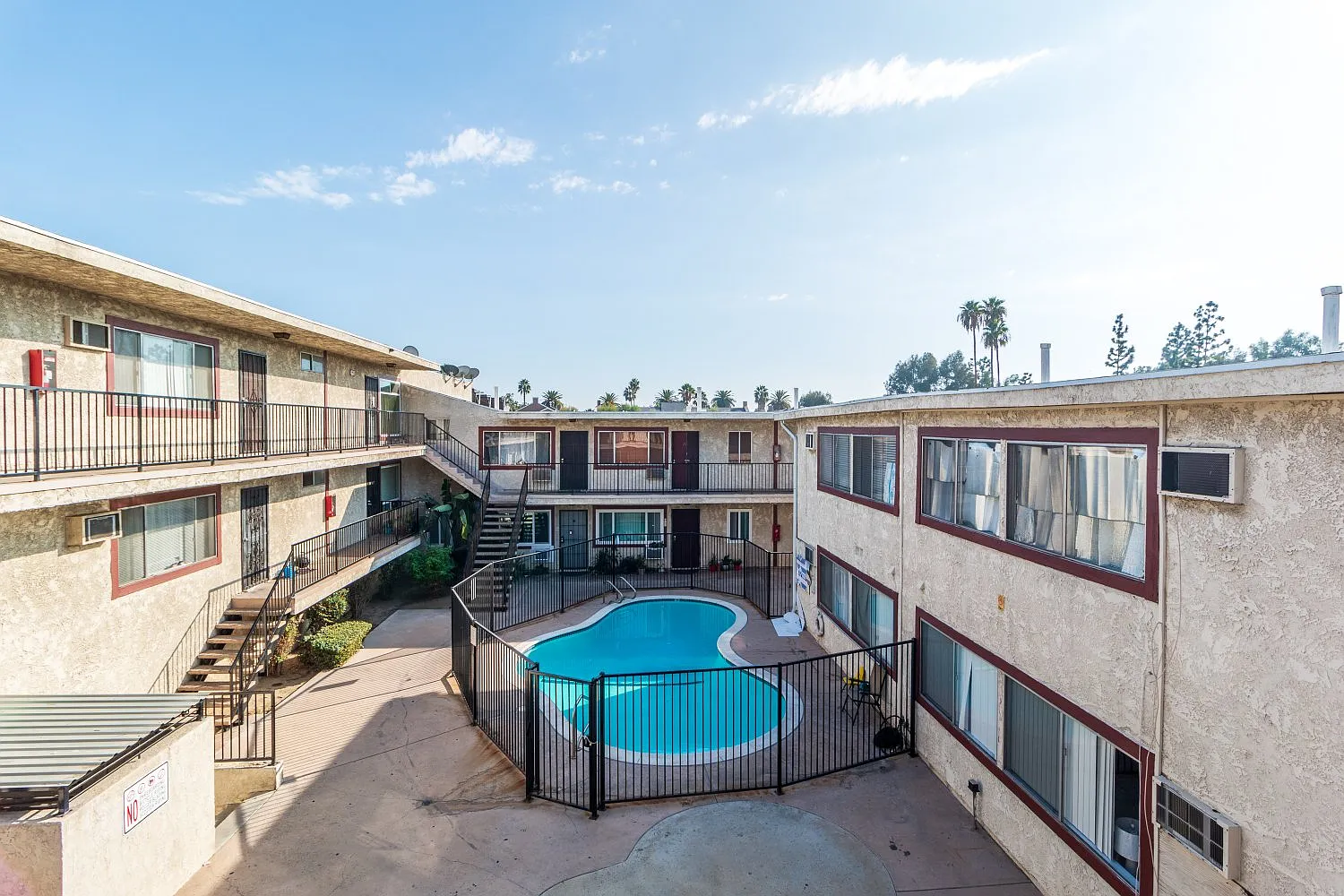 1 bed, 700 sqft, $1,800 — Photo 1