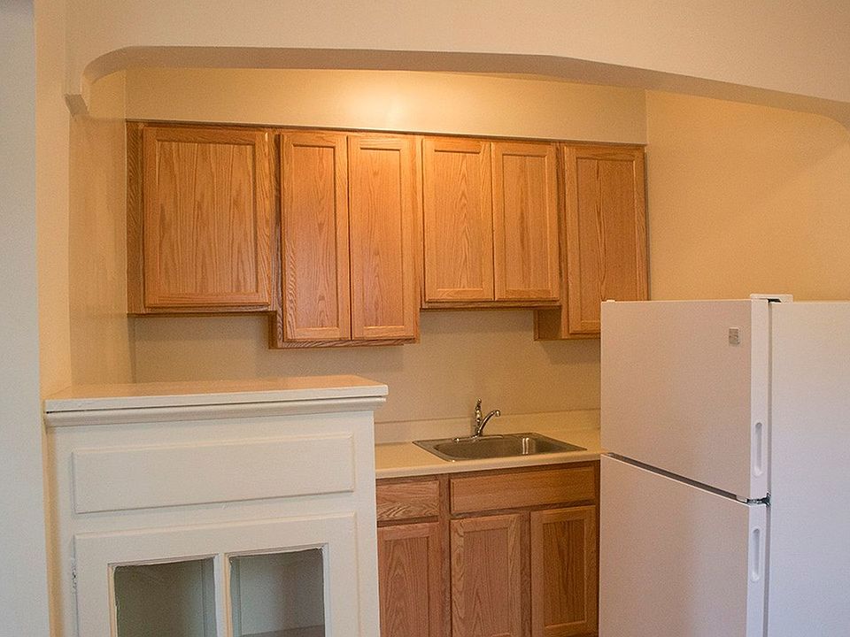 Luray Apartments/JohnsonQuinn Associates Apartment Rentals