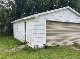 2601 Worthington Dr SW, Cedar Rapids, IA 52404