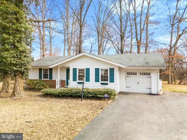 24517 Etchison Dr, Gaithersburg, MD 20882