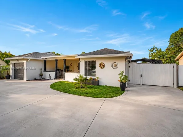 19631 NW 57th Pl, Hialeah, FL 33015