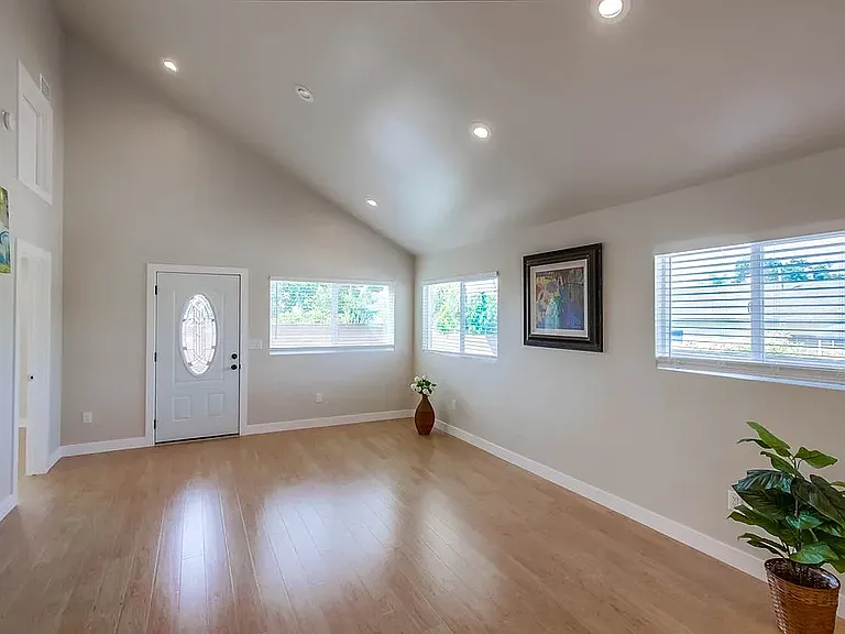 2362 Casement St #2362 — Photo 1