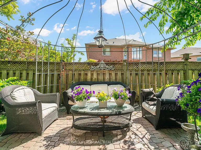 8890 Martin Grove Rd — Photo 48