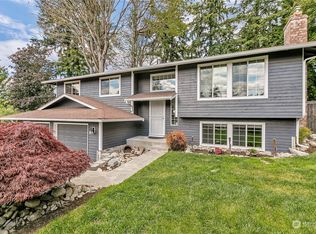 1205 25th Ave SE, Puyallup, WA
