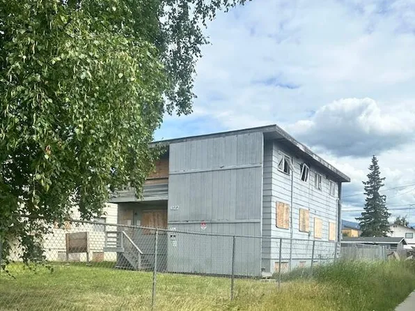627 N Flower St, Anchorage, AK 99508