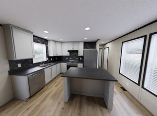 5142 Rhine Dr #16, Flint, MI 48507