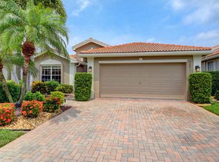 7261 Morocca Lake Dr, Delray Beach, FL 33446