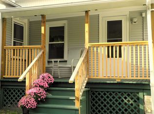 1174 Bay Rd, Webster, NY 14580