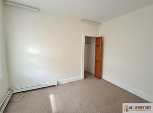 31 Obert St APT 1A, South River, NJ 08882