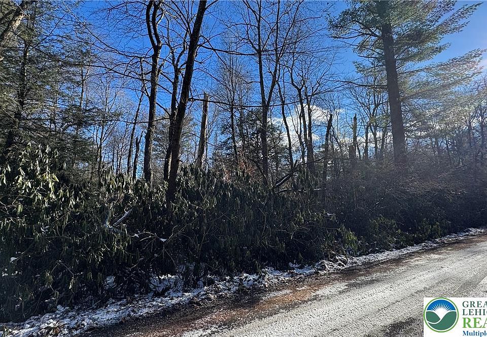 2nd image of Woodlands Rd