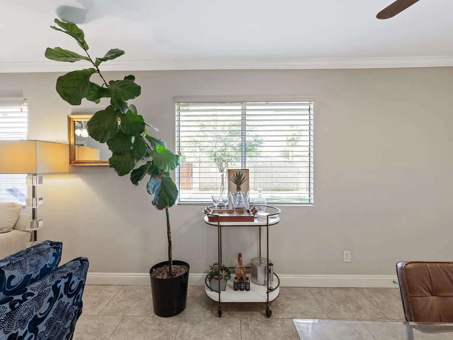 E Moreland St, Scottsdale — Photo 4