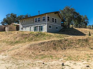 22016 Old Town Rd, Tehachapi, CA 93561