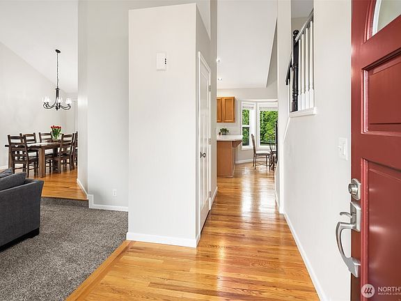 4th image of 6516 146th Street SE