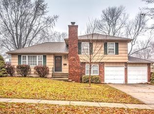 9410 Connell Dr, Overland Park, KS 66212