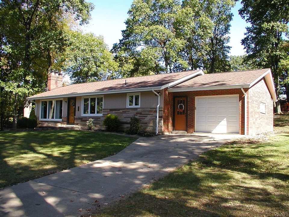 1st image of 109 Iroquois Dr