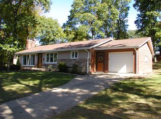 109 Iroquois Dr, Butler, PA 16001