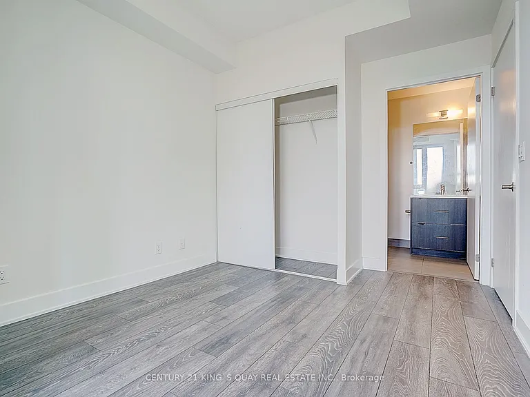 188 Fairview Mall Dr #219 — Photo 40