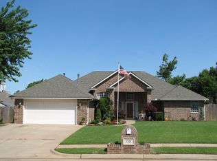 1321 Copperfield Dr, Edmond, OK 73003